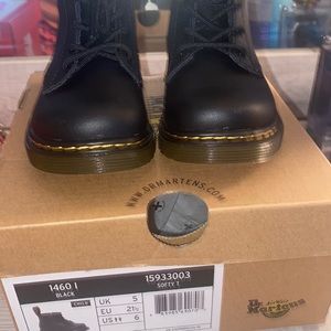 Brand new size 6 doc martens